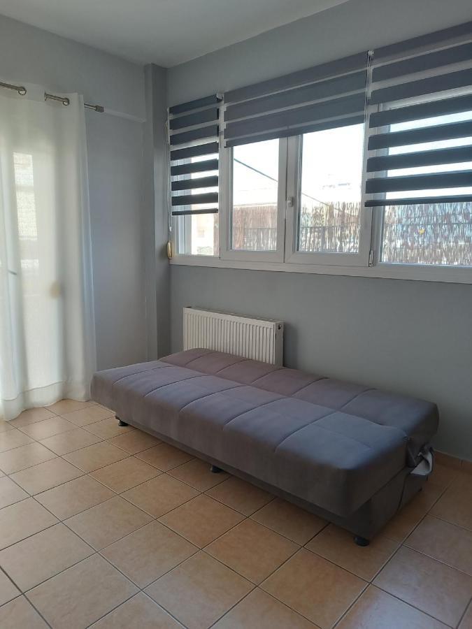 Vasilis Apartment Rafína Екстериор снимка