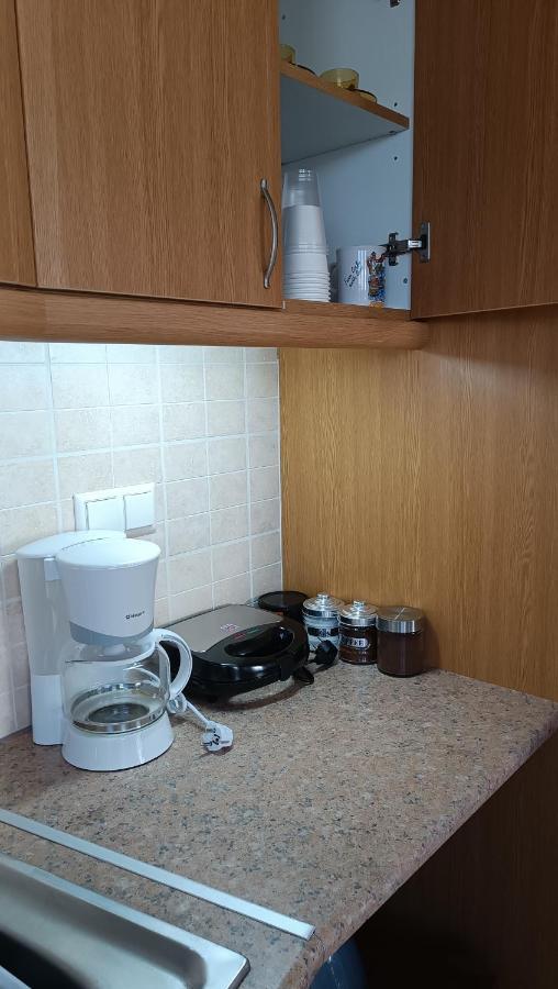 Vasilis Apartment Rafína Екстериор снимка